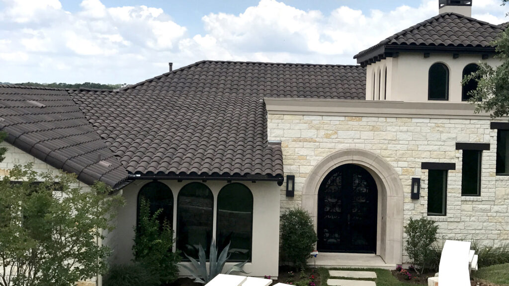 teja de barro y piedra natural resistencia al calor lluvia granizo