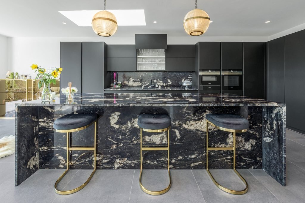 Piedra natural en arquitectura: de la selección a la instalación | MARMO