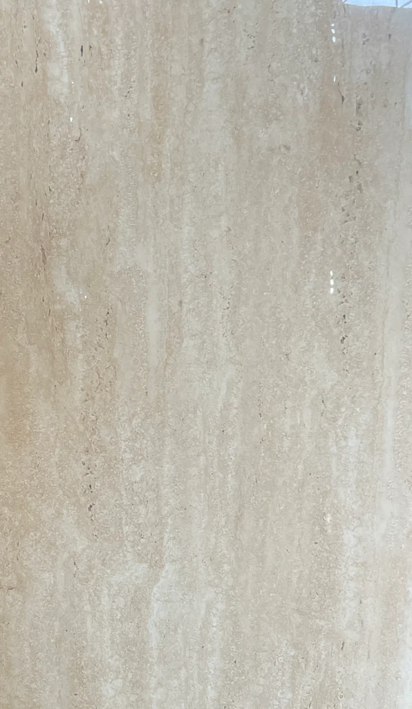 Beige Travertino — muestra del material