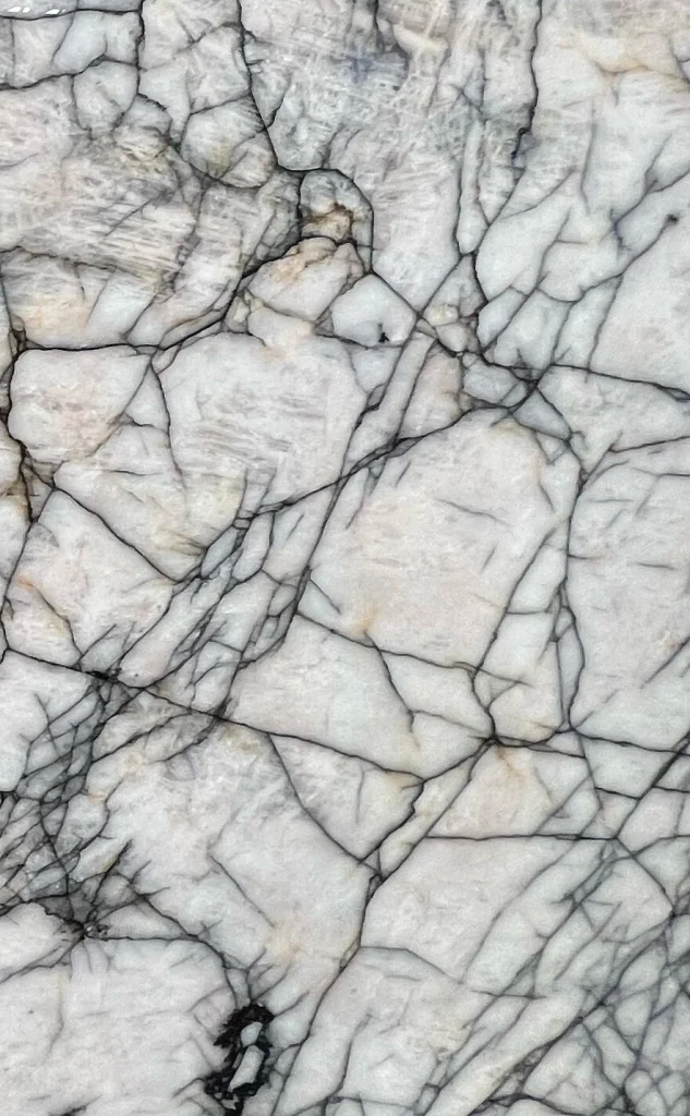 Cristallo Black — muestra del material