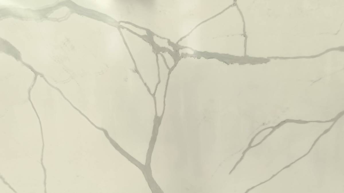 Cuarzo Calacatta Dark